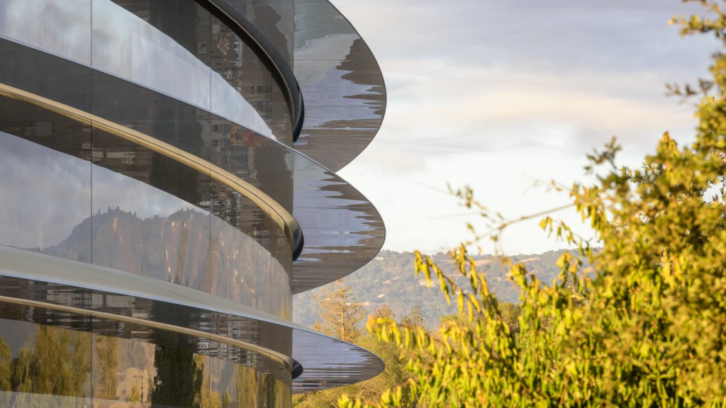 Nové sídlo Apple je už skoro hotové. Zdroj: Steven Levy a Dan Winters pre WIRED