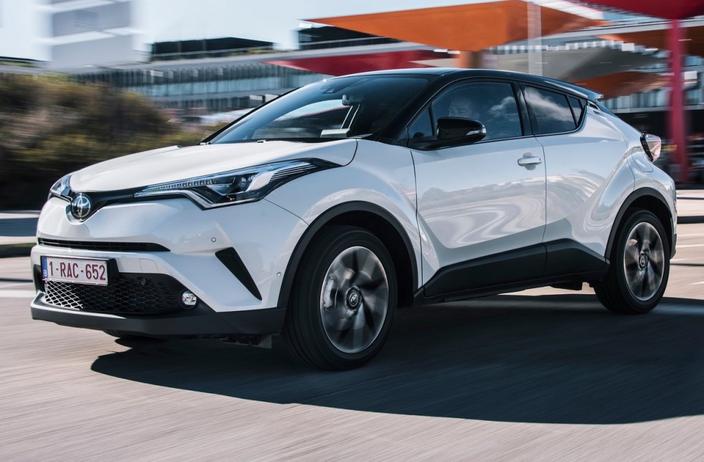 Toyota-C-HR-2017-1280-3d