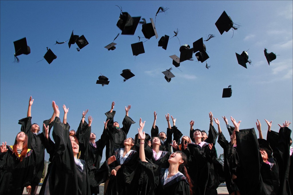 Svetové štatistiky vravia, že až 46 percent absolventov vysokých škôl si nájde prácu, ktorá nesúvisí s ich štúdiom.
