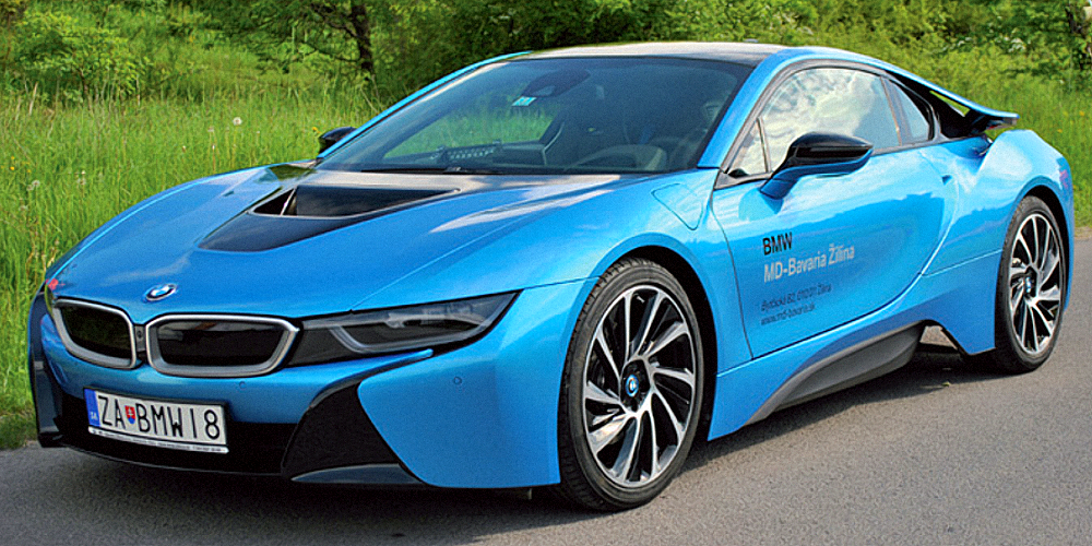 BMW i8 – evolúcia superšportov v priamom prenose