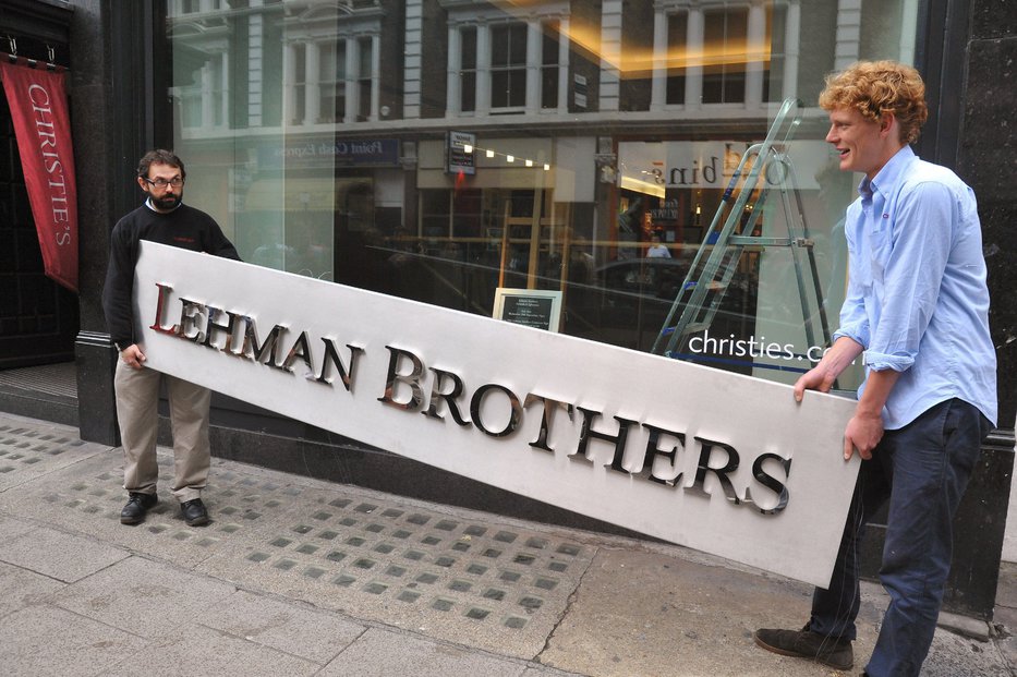Od bankrotu Lehman Brothers prešlo už 12 rokov. Kto ju založil a prečo musela skončiť?