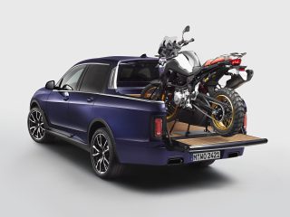 BMW postavilo špeciálny pick-up, ktorý kombinuje luxus, pohodlie a terénne vlastnosti