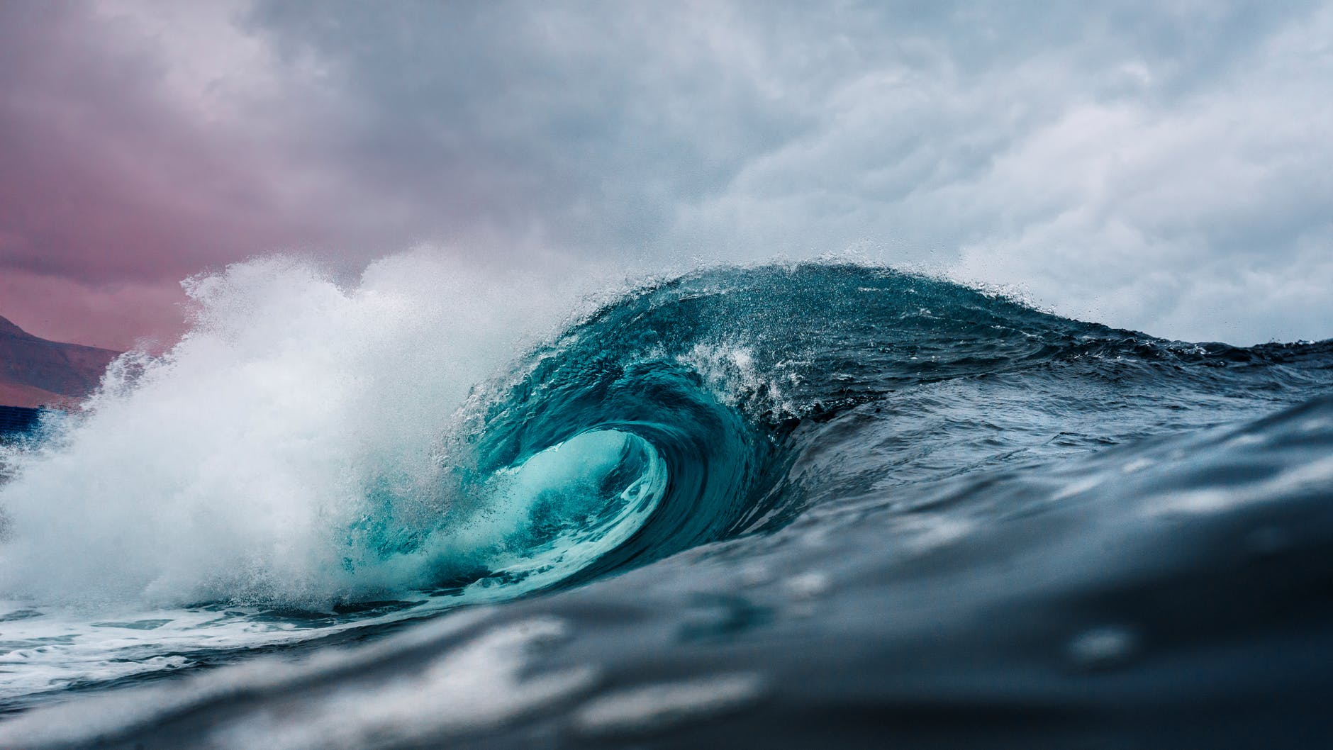 Prečo nevyrábame energiu z morských vĺn?