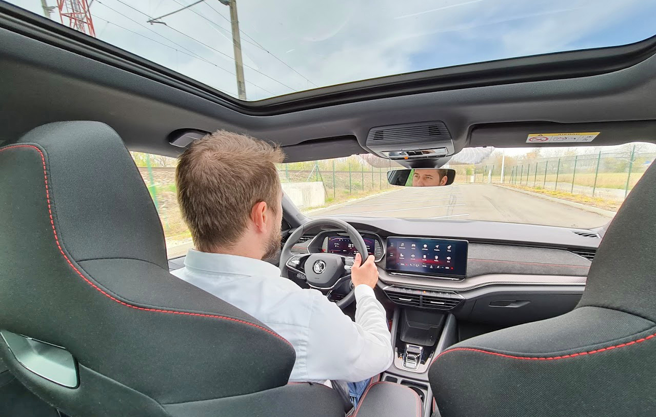 Pandémia urýchlila zmeny v automobilovom priemysle a zároveň mení správanie spotrebiteľov