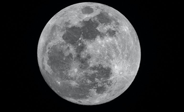 Sonda objavila miesto nárazu neznámej rakety s Mesiacom