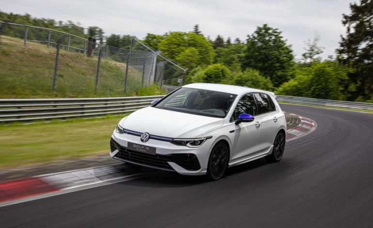 VW Golf R 20 Years je oficiálne najrýchlejší R model v histórii Nürburgringu
