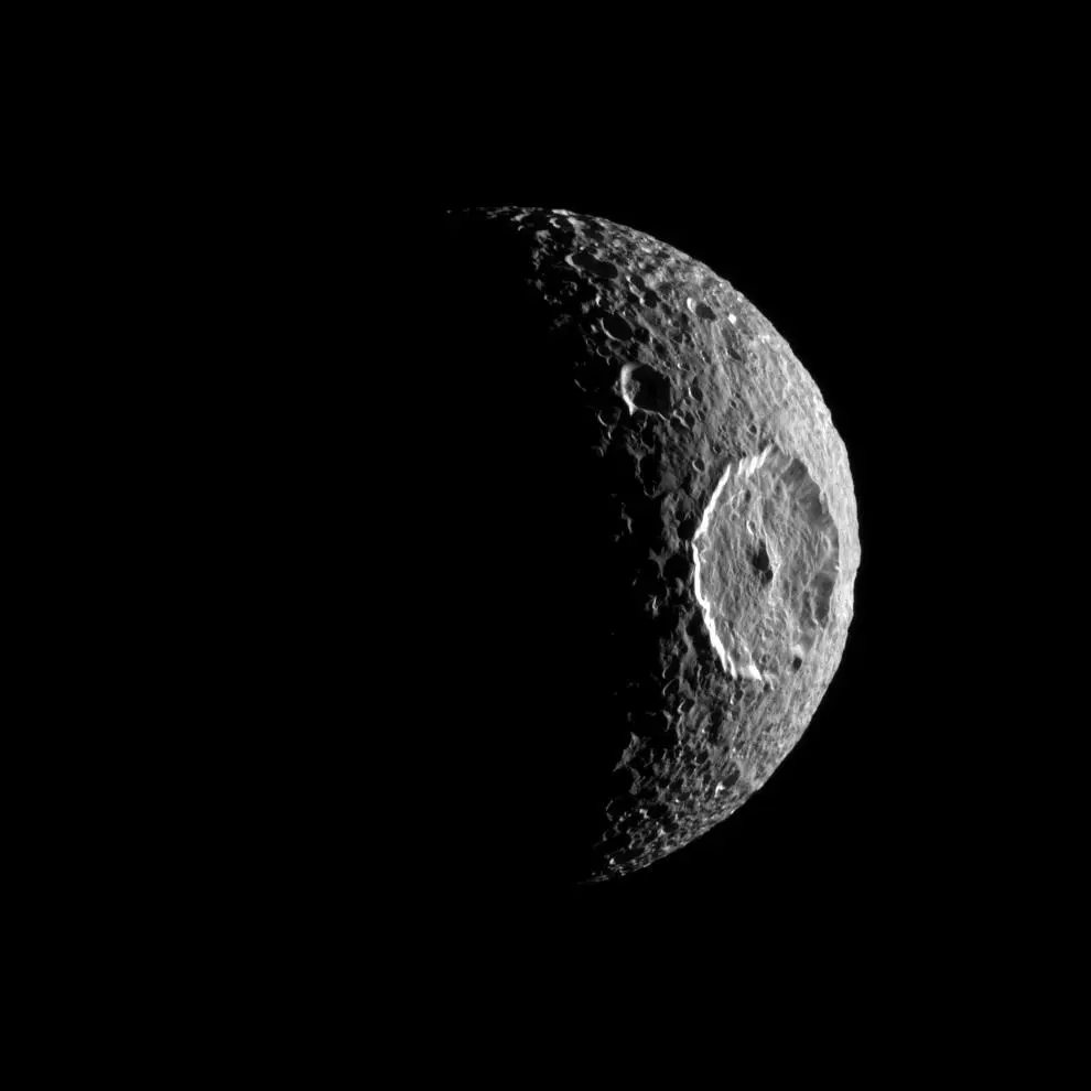 mesiac Mimas